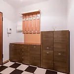 Hub Room - Charming Place, 5 Minutes To Gdansk Old Town